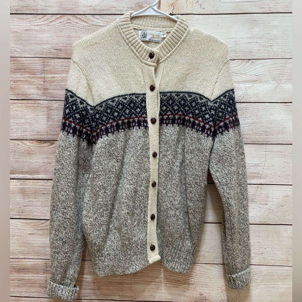 VINTAGE WINONA KNITS CARDIGAN SWEATER IN WOOL